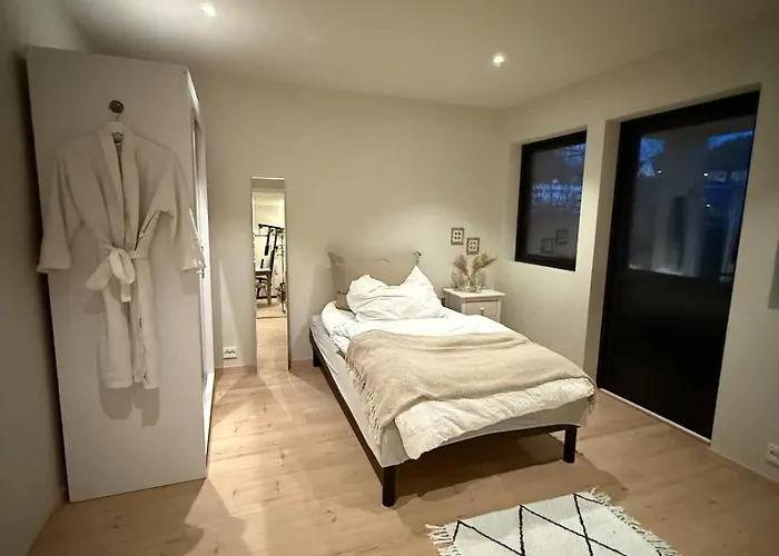 بيت للعطل Sentralt Nytt Hus, Naerme Sjo Og Badeland