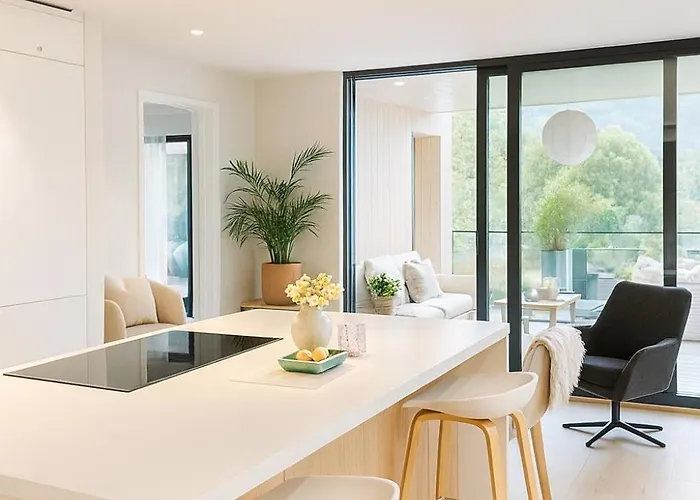 Sentralt Nytt Hus, Naerme Sjo Og Badeland لينغدال