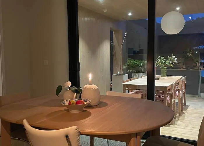 Sentralt Nytt Hus, Naerme Sjo Og Badeland * لينغدال